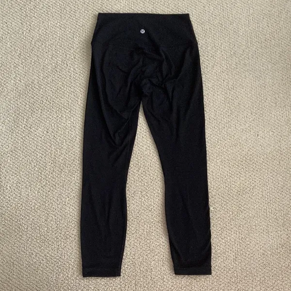 Lululemon Align HR Pant 25” Black 2017 Version Leggings High Rise Nulu Size 6 - Image 8