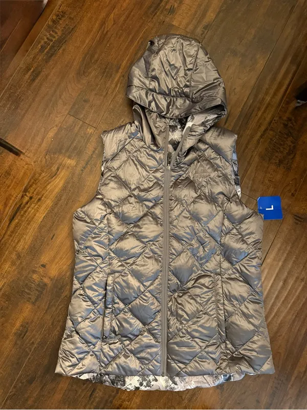 NEW Gerry Reversible Packable Down Vest Silver Abstract Geo to Solid Quilted Lg Gray - Image 5