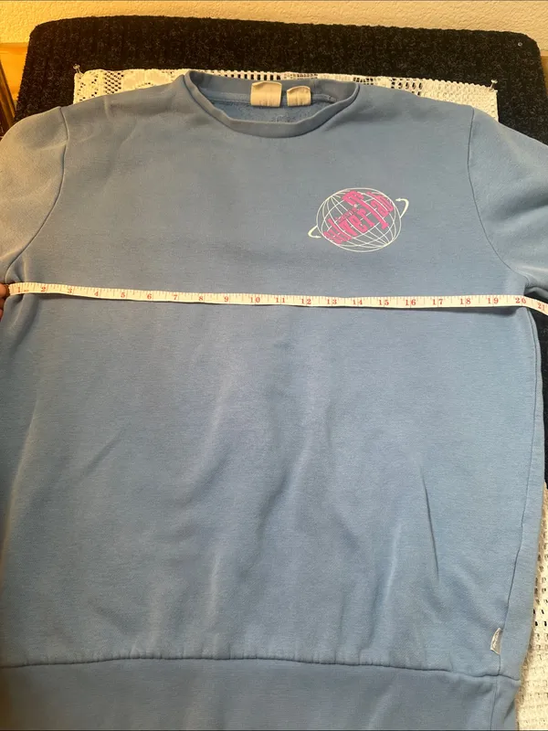Levi’s SilverTab Around The‎ World Crewneck Sweatshirt - Image 4