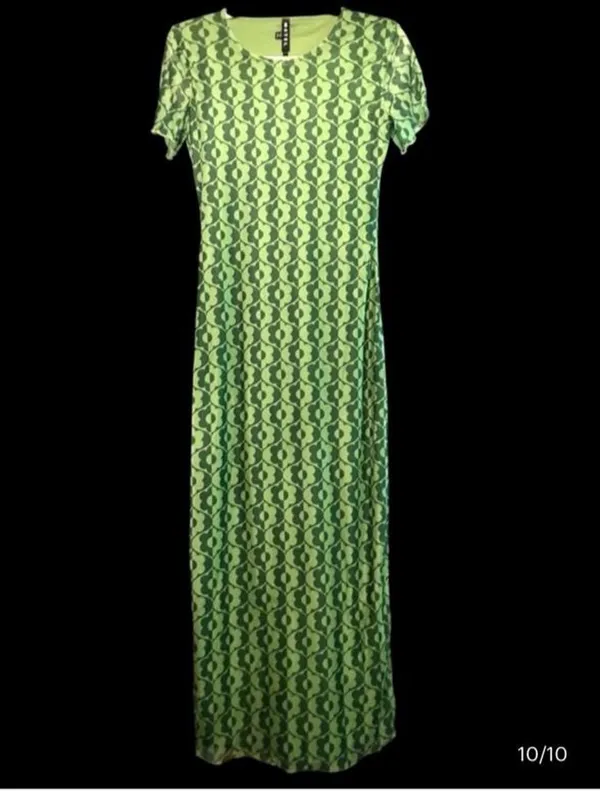 Motel Rocks Happyella Retro Midi Dress in wavy daisy green w/ geometric pattern #st.patricksday #bodycon #grunge - Image 5