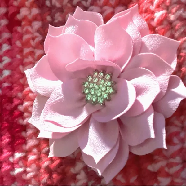 Handmade Adorable Crochet Pink Purse. Shoulder bag with Adjustable shoulder straps - Image 5