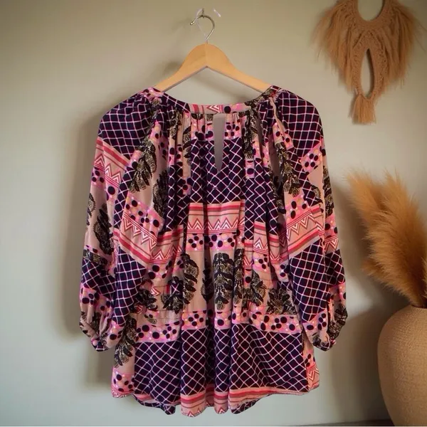 Persaman NY Boho Blouse Size L – Vibrant Artistic Print, EUC Pink Size L - Image 8