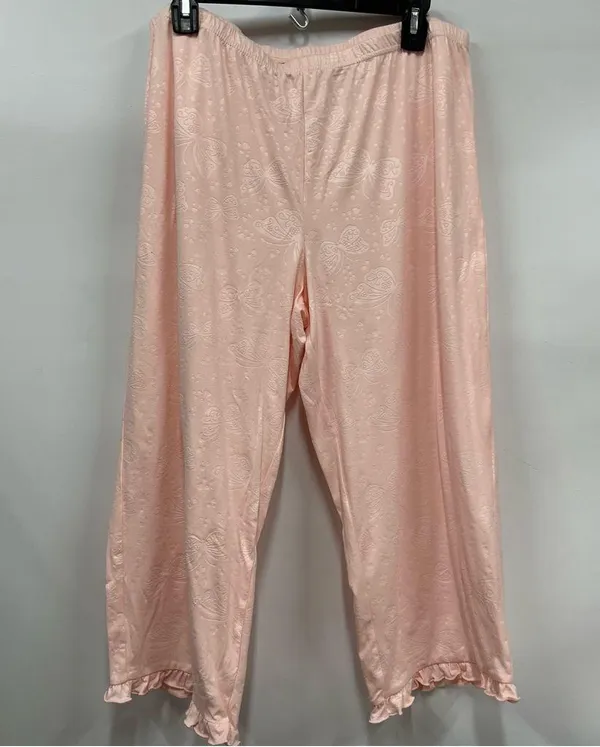 Laura Ashley Soft pink Textured two piece Pajama Set L butterfly heart embossed - Image 8