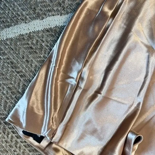 All The Ways Satin Skirt Sz Large - Image 3
