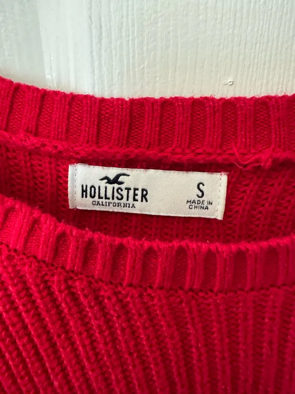 Red Hollister Sweater - Image 2