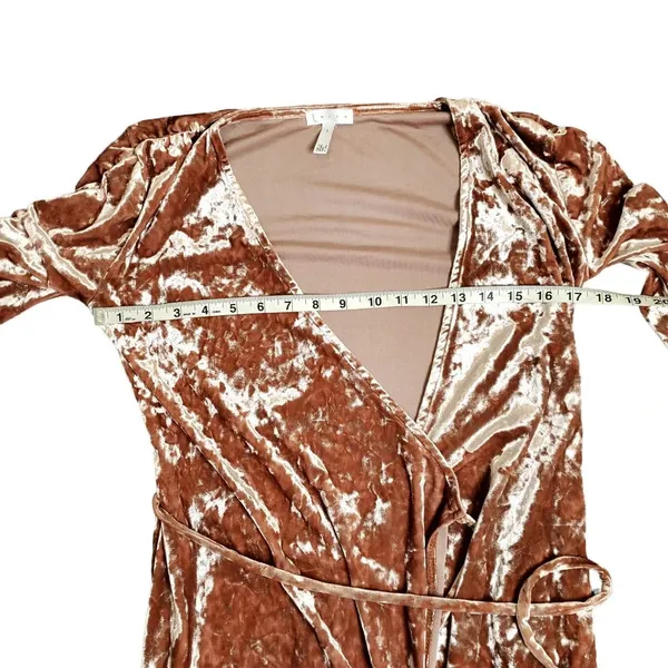Leith Pink Velvet Long Sleeve Wrap Dress‎ - Image 4