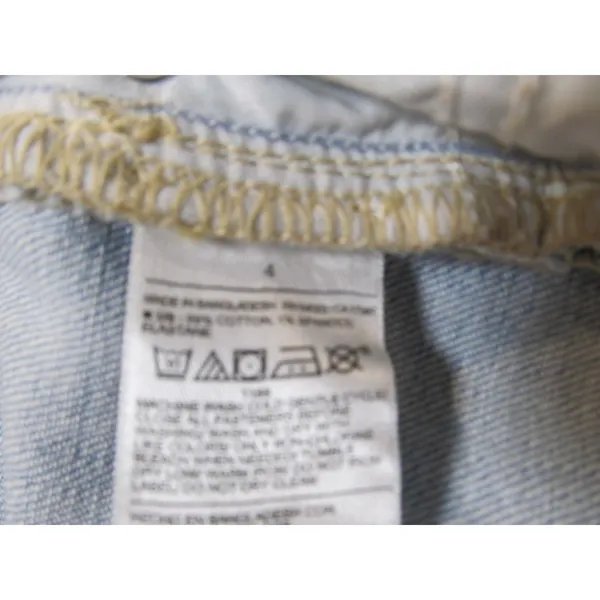 Old Navy OG Straight High Rise Jean Shorts Women’s Size 4 Blue Denim 3” Inseam - Image 10
