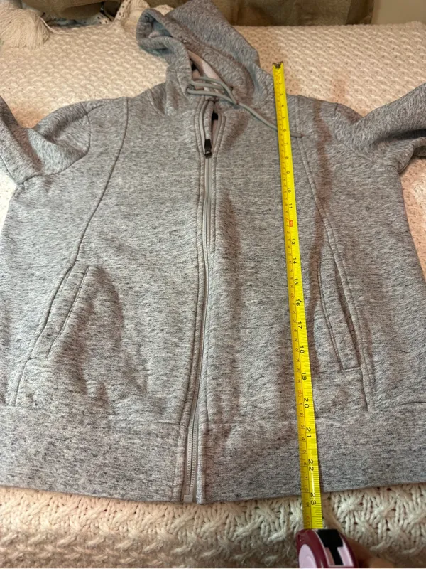 FIGS Jacket Womens Essential Hoodie Full Zip Pocket Sweatshirt Fleece Sweater S - Image 3
