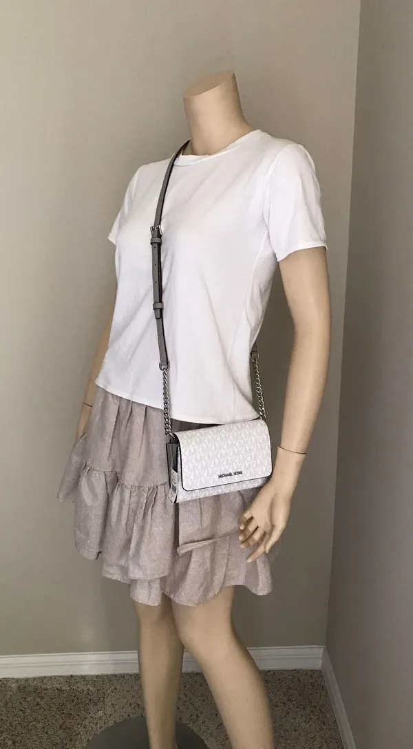 Michael Kors Purse - Image 7