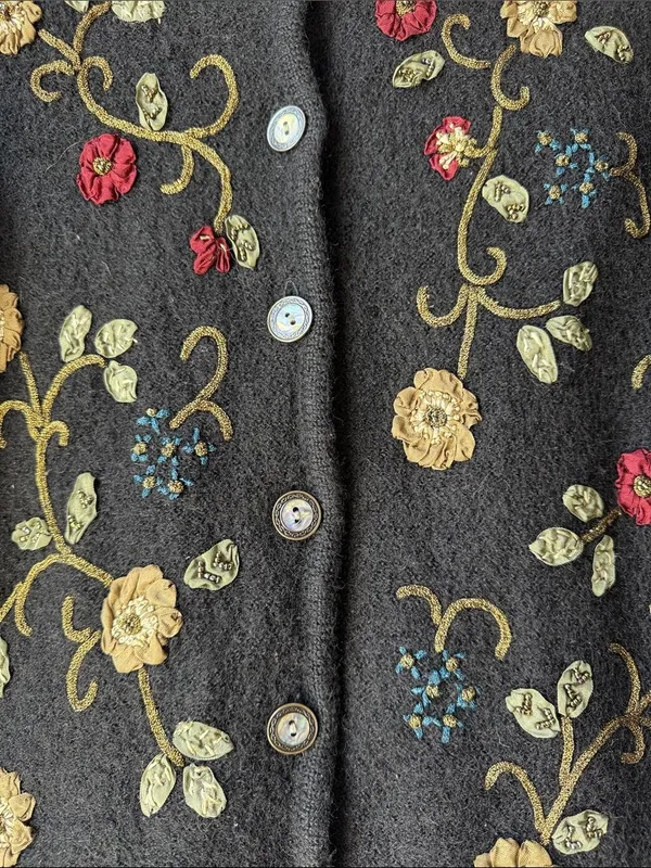 Vintage Susan Bristol Wool Black Floral Embroidered Cardigan Sweater - Image 3