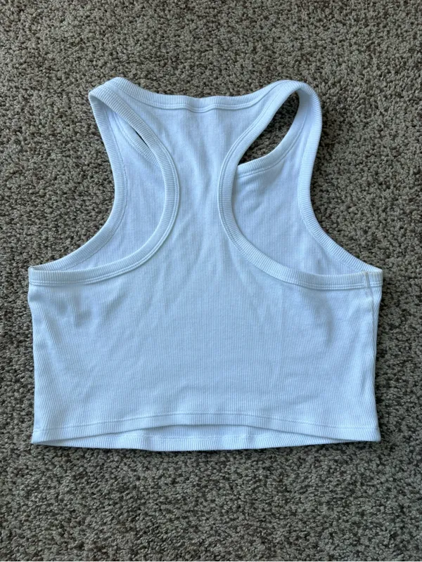 Alo Yoga White Aspire Tank - Image 3