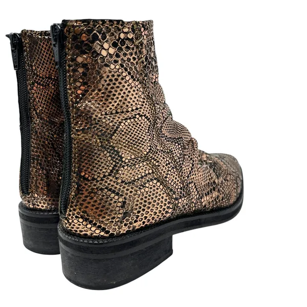 Free People Amarone Ankle Boot Metallic Copper‎ Snakeskin Print Size 38 US 7.5 - Image 8