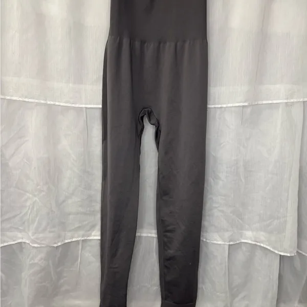 Sleeveless Activewear Jumpsuit Gray Size XL - Image 3