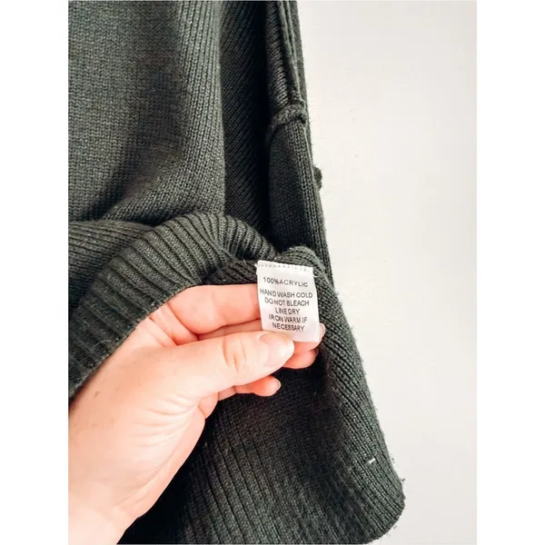 Newbury Kustom Dark Green Raw Edge Knit Sweater Top M - Image 4