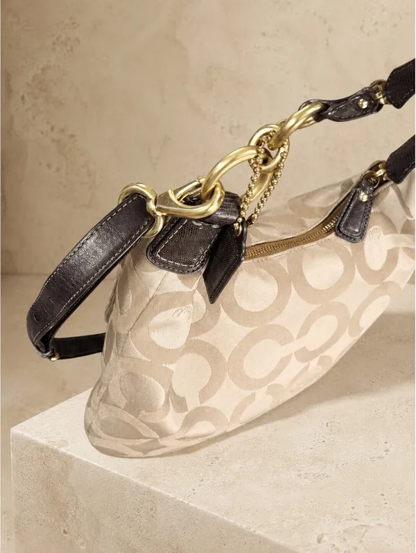 Coach Hobo Shoulder Bag Signature C Logo Canvas Medium Beige Brown - Image 4