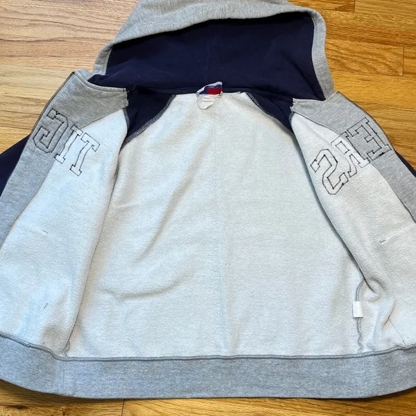 Majestic MLB Detroit Tigers Women Zip Up Hoodie Size S - Image 8