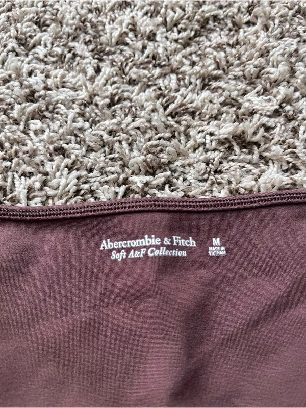 Abercrombie Long Sleeve Sweetheart Bodysuit - Image 2