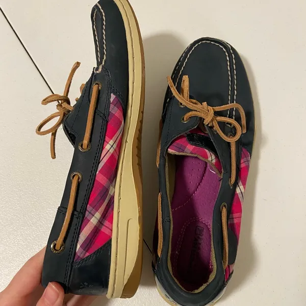 Sperry women’s blue shoes with pink plaid —‎ size 9.5 - Image 4