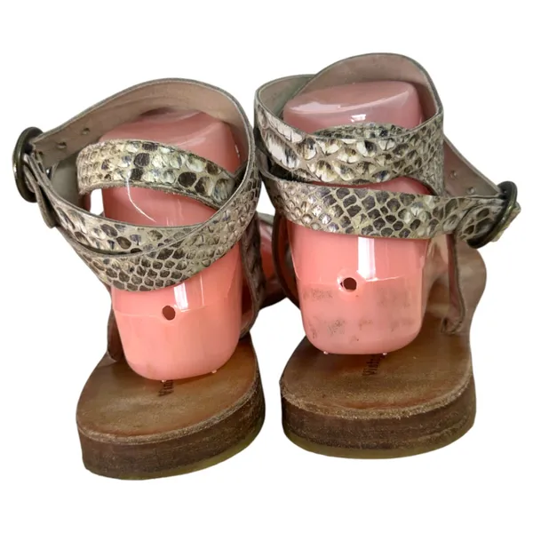 Vintage Foundry Co. Vina Flat Sandals Leather Snakeskin Beige Size 9 - Image 7