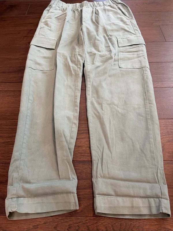 GAP Women’s Cargo Pants in Sage Green - C54-042 - Image 7