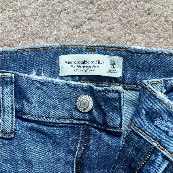 Abercrombie & Fitch Flare Jeans in Denim Blue - Image 2