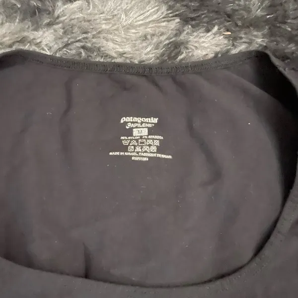 Patagonia black medium long sleeve - Image 3