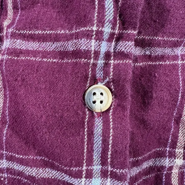 Woolrich Women’s Size 10 Plaid Flannel Button Front Long Sleeve Shirt Burgundy - Image 6