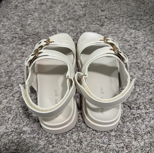 Madden Girl Sandals - Image 2