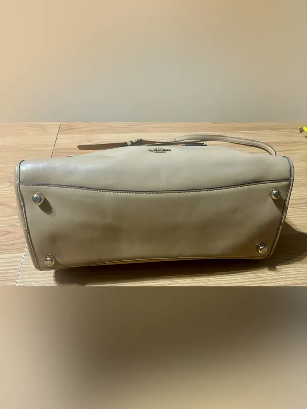 Gorg Authentic Vintage Coach Large Gramercy Leather Satchel – Beige – Pre-Owned - Image 10