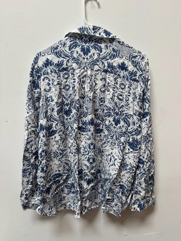 Blue and White Patterned Button Up Long Sleeve Top Size none - Image 2