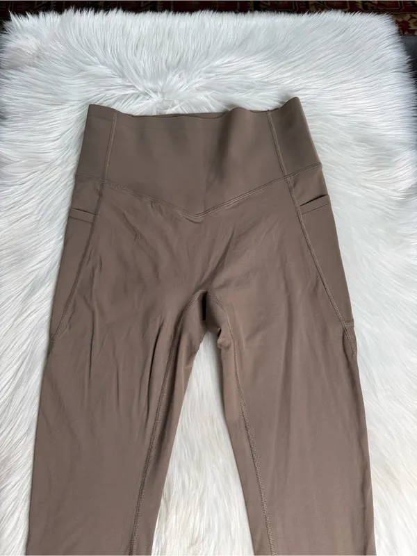 Halara Brown Ultra Sculpt High Waisted 7/8 Leggings NWOT M - Image 3