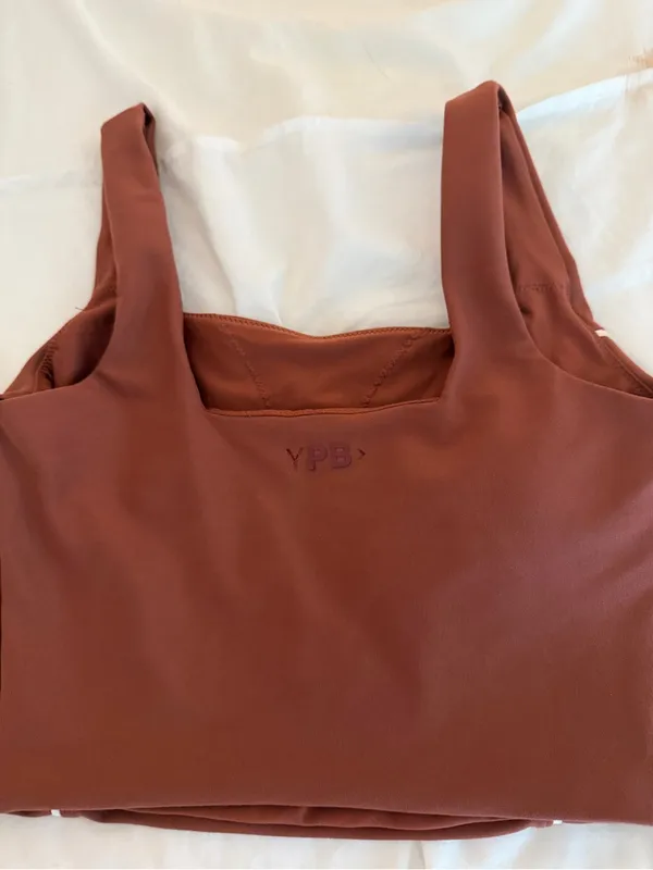 YPB > Abercrombie & Fitch Deep Maroon Lined Athletic Top w Cup Inserts - Image 4