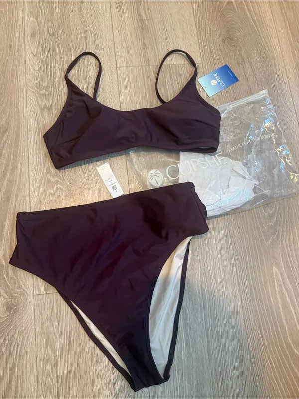 NWT Cupshe Raise Expectations Wine Bikini Set M/L - Image 3