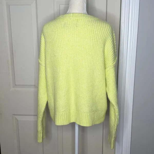 American Eagle Bright Citron Crewneck Sweater Yellow Sz M - Image 4