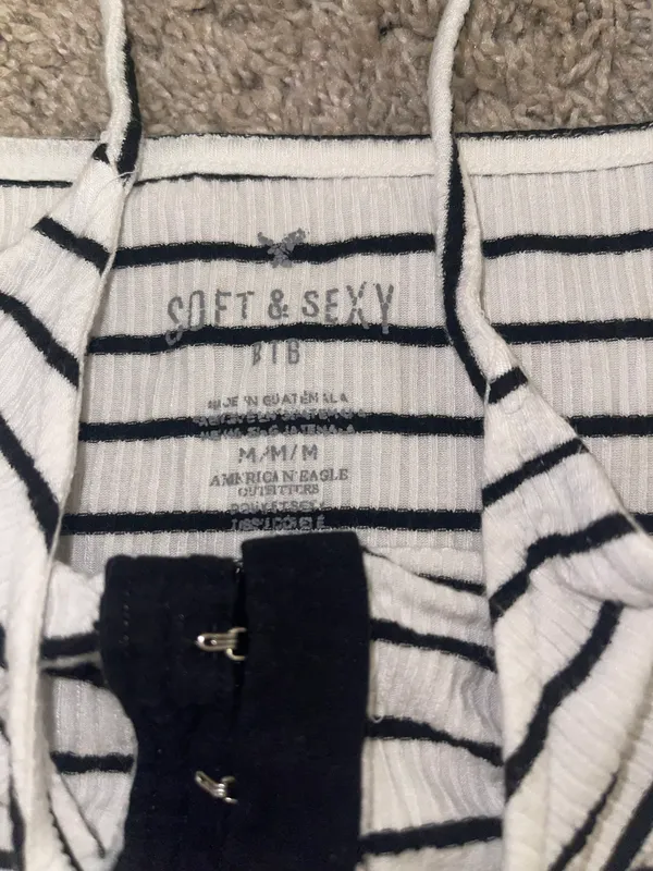 American Eagle Outfitters Tank-top - Image 2