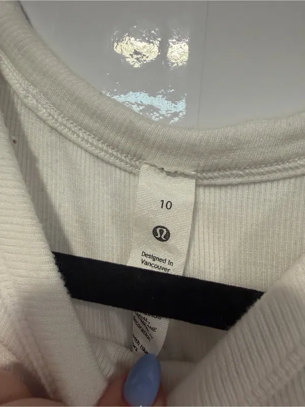 lululemon athletica White Ribbed Cropped Tank‎ - Image 3