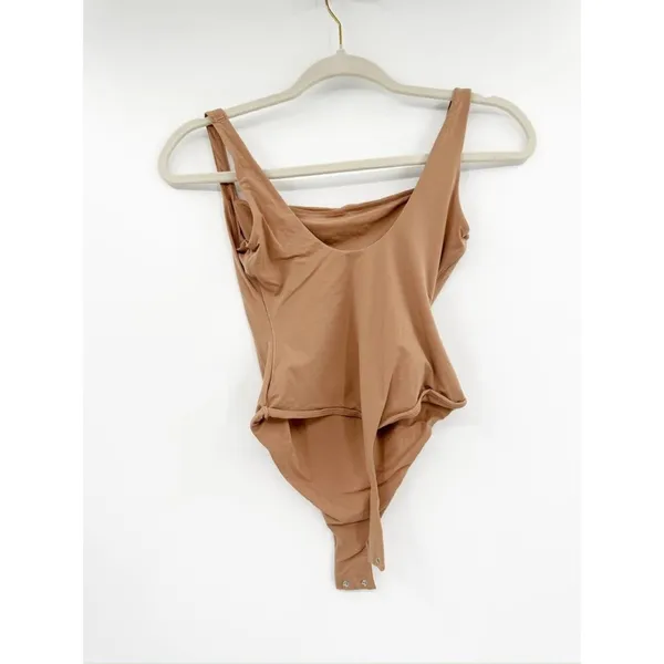 Skims Fits Everybody (G14) Square Neck Ochre Sleeveless Bodysuit NWT Large - Image 2