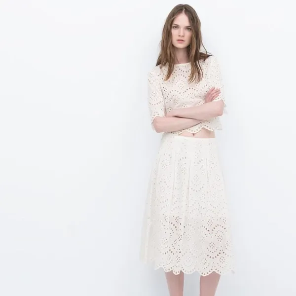 ✨HP✨ZARA  - CROPPED EMBROIDERED LASER-CUT TOP✨ - Image 6