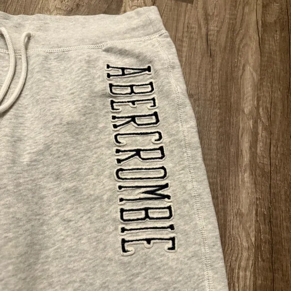 Abercrombie & Fitch Gray Logo Jogger Sweatpants - Image 4