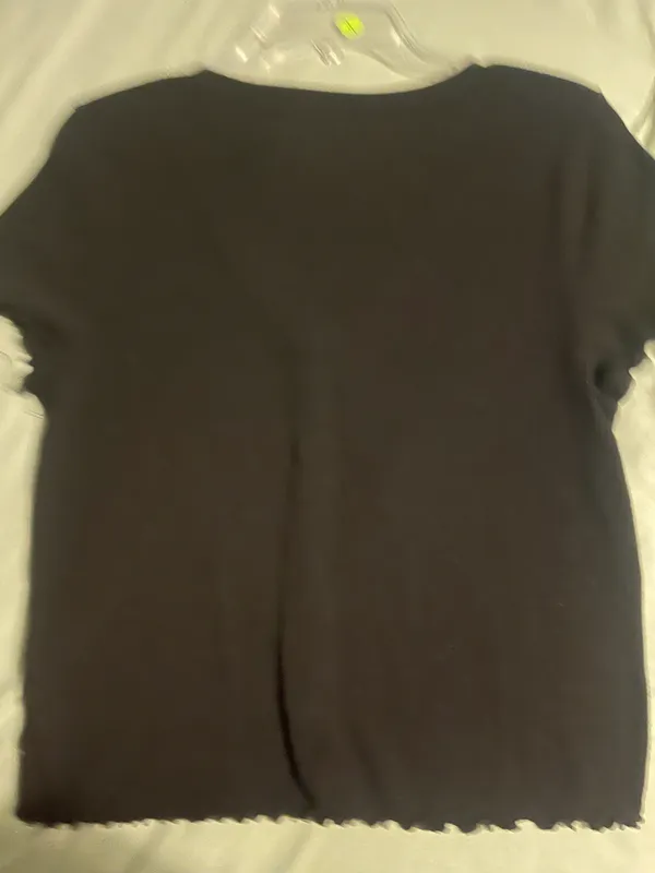 American Eagle s Black Top - Image 3