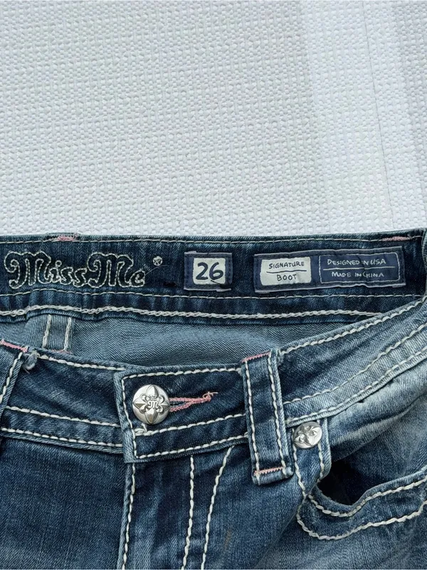 Miss Me Signature Boot Jeans Women’s 26 Blue Stretch Embellished Y2K 29 Inseam - Image 5