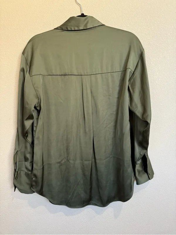 Abercrombie & Fitch XS Olive Satin Oversized Button-Up Shirt - Image 8