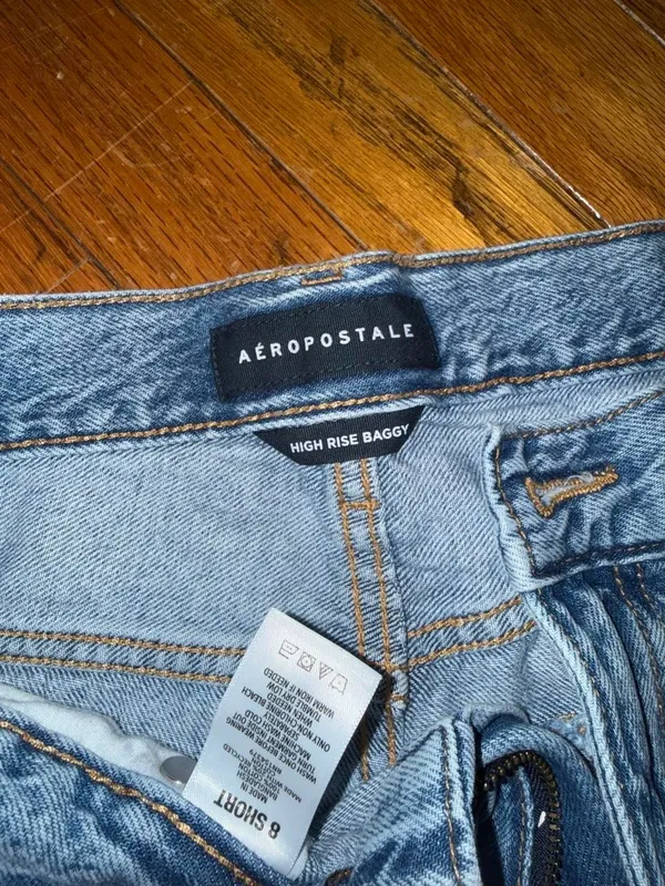 Aeropostale Jeans baggy ripped size 8 short - Image 2