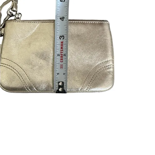 Coach‎ Classic Gold Metallic Leather Wristlet Small Wallet - Image 5