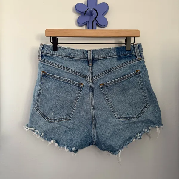 Abercrombie & Fitch 30/10 Curve Love Mom High Rise Shorts Denim Distressed - Image 3