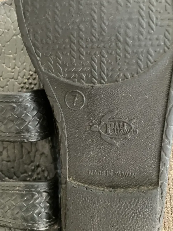 Pali Hawaii Double Strap Waterproof Slides/Sandals - Image 3