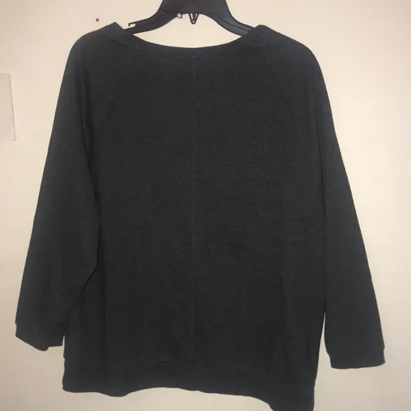Bling- Victoria’s Secret pullover light sweater L - Image 6
