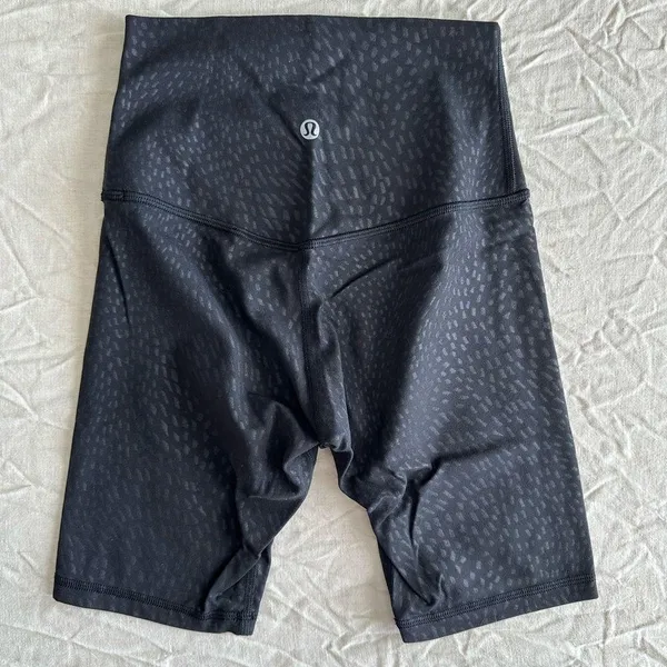 Lululemon Align Short 8" - Image 3