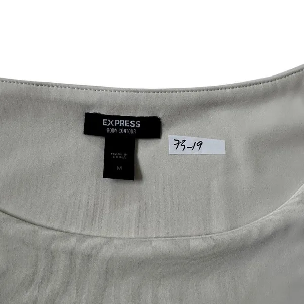 Express Body Contour Crop Top Short Sleeve Ivory Slim Fit Size Medium | 73-19 - Image 3