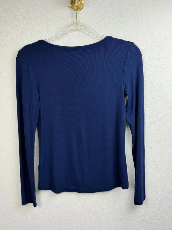 Barefoot Dreams NWT Ultra Soft Classic Ribbed Long-Sleeve Henley Top Size XS - Image 5